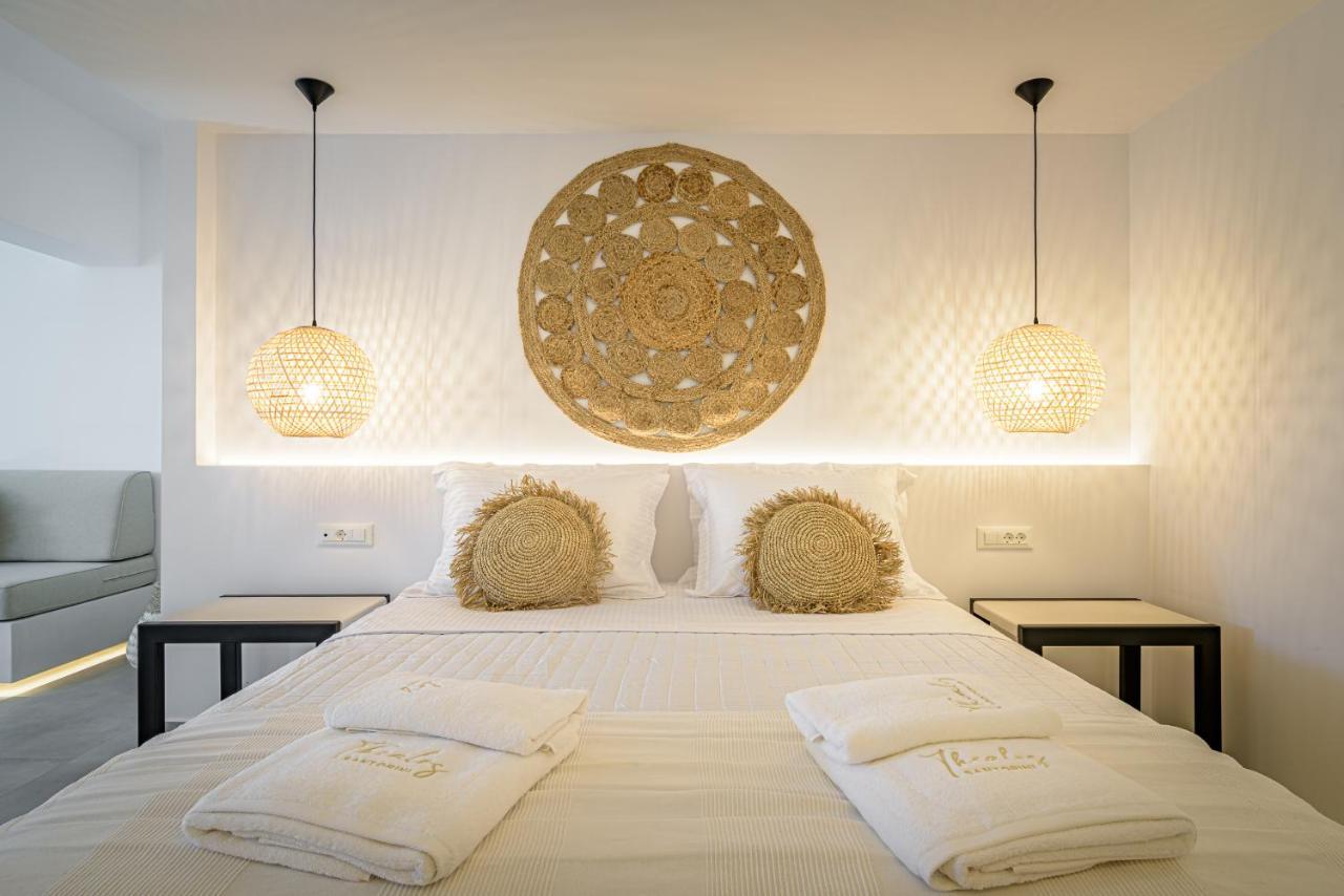 Apartment Thealos Santorini Pyrgos Kallistis